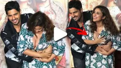 Parineeti Chopra : সহ-অভিনেতা সিদ্ধার্থ জড়িয়ে ধরতেই অন ক্যামেরা ওপস্ মোমেন্ট এর শিকার হলেন পরিণীতি চোপড়া, ভাইরাল ভিডিও 2 PicsArt 06 19 10.56.45