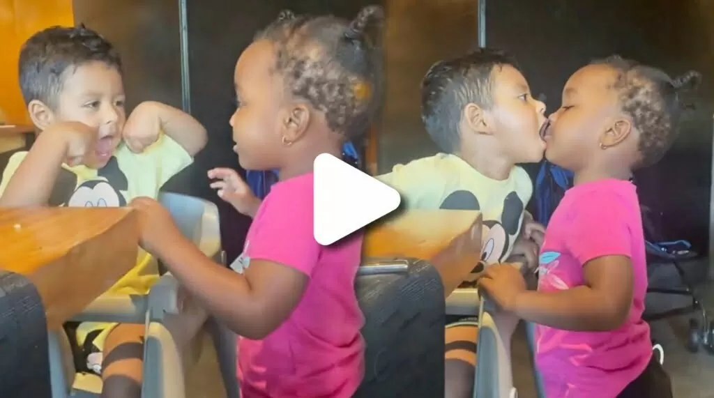 Raj subhosri : বান্ধবীকে খুশি করতে ঠোঁটে চুমু খেল শুভশ্রী পুত্র ইউভান, ভাইরাল ভিডিও 1 PicsArt 07 10 01.50.06