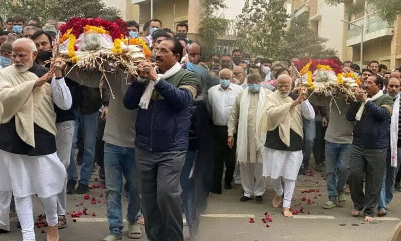 PM Modi Mother Mother Death