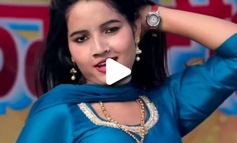 Haryanvi Dance Video : সুনিতা বেবি তার পিঠ ভাঙা নাচের মাধ্যমে বয়স্কদের হৃদয়কেও বিদ্যুতায়িত করেছেন, দেখুন ভিডিও 1 Haryanvi Dance Video of sunita baby